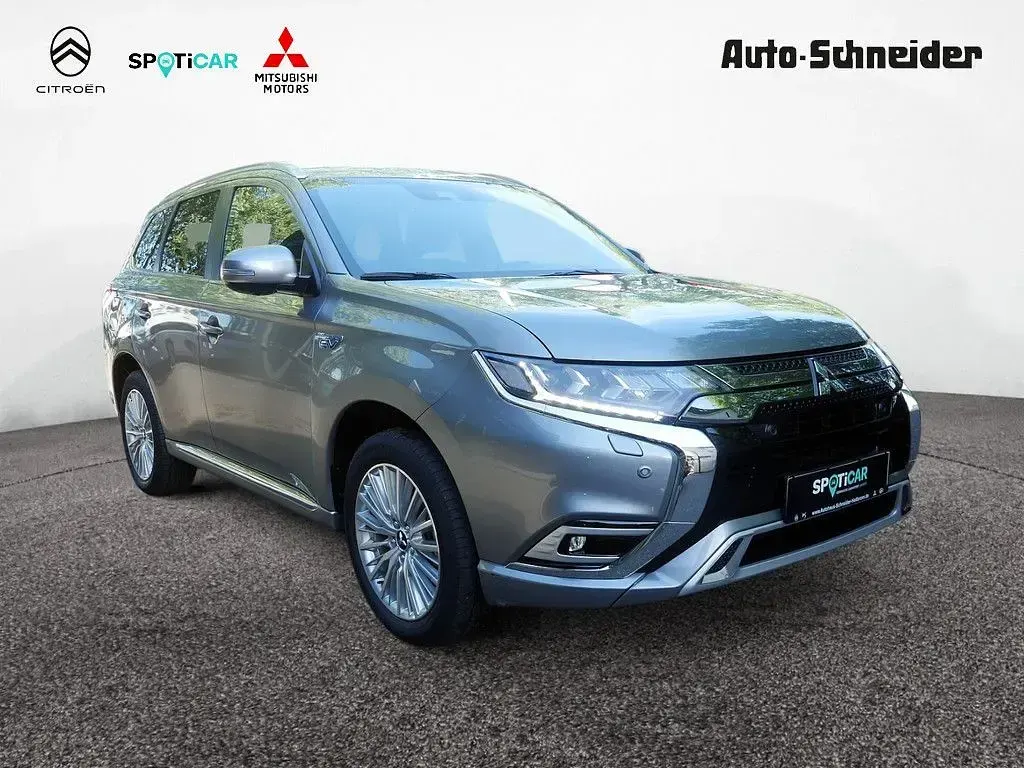 Gebraucht Mitsubishi Outlander P-HEV Top 224 PS (164 kW) 2019 Grau SUV