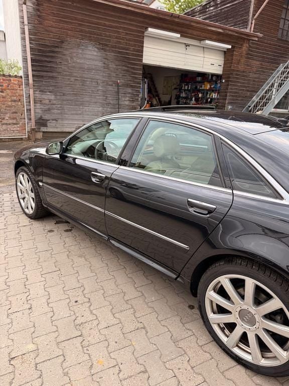 Second-hand Audi A8 334 CP (245 kW) 2004 Negru Berlinǎ
