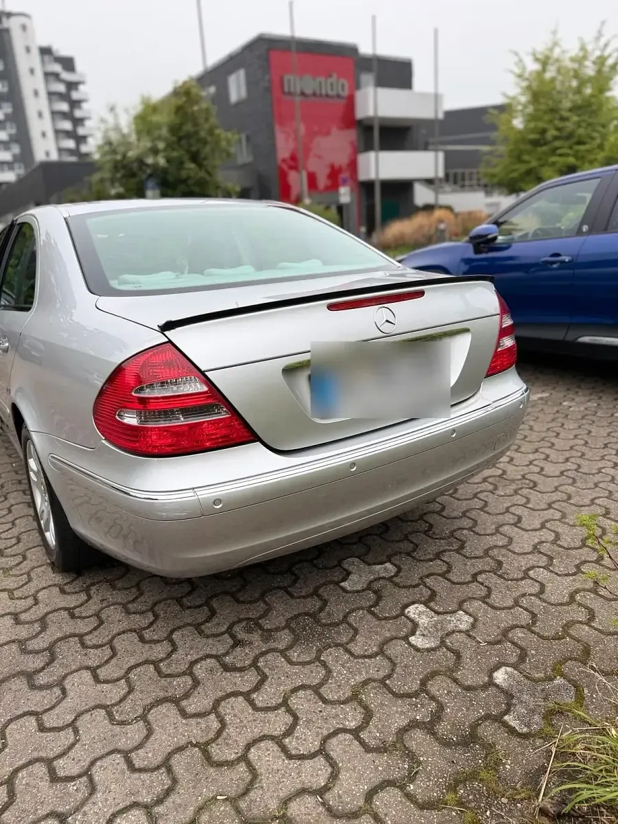 Brugt Mercedes E320 224 HK (164 kW) 2003 Sølv Sedan
