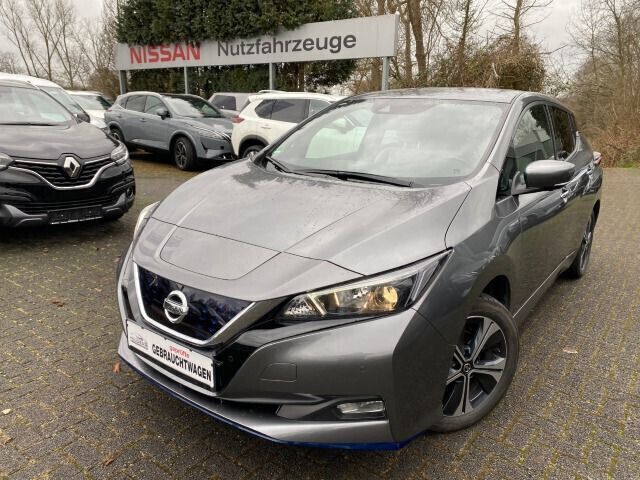 Grau metallic Gebraucht 2020 Nissan Leaf 360º Kleinwagen | 24.990 € - Bild 1/4
