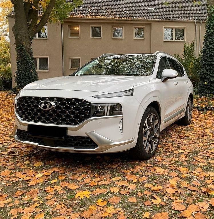 Weiß Gebraucht 2022 Hyundai Santa Fe Prime SUV | 25.500 € (Superpreis) - Bild 1/4