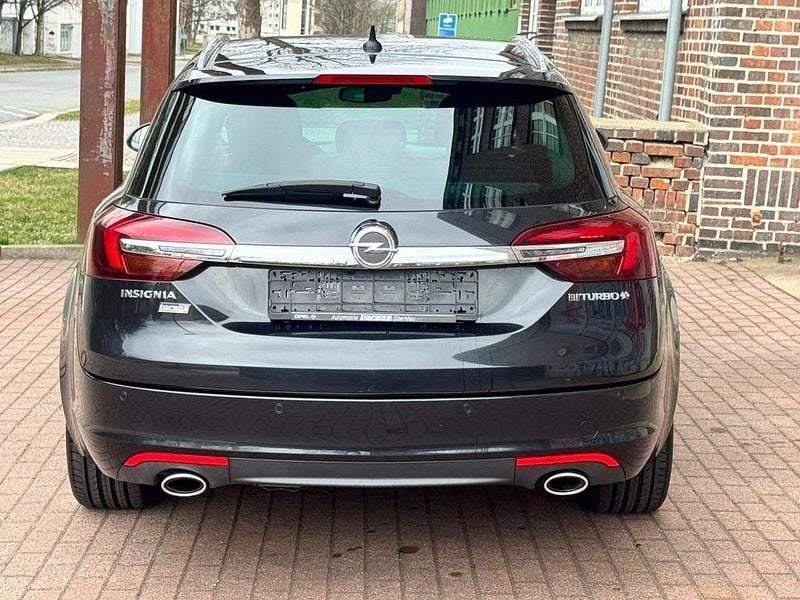 Gebraucht Opel Insignia Eco 194 PS (142 kW) 2014 Schwarz Kombi