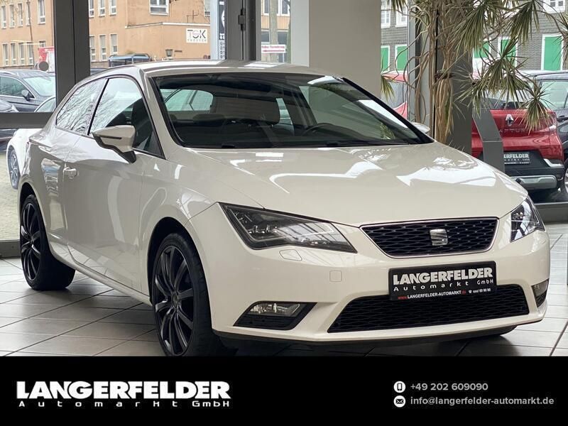 Weiß Gebraucht 2016 Seat Leon SC Style Kleinwagen | 10.499 € (Fairer Preis) - Bild 1/4