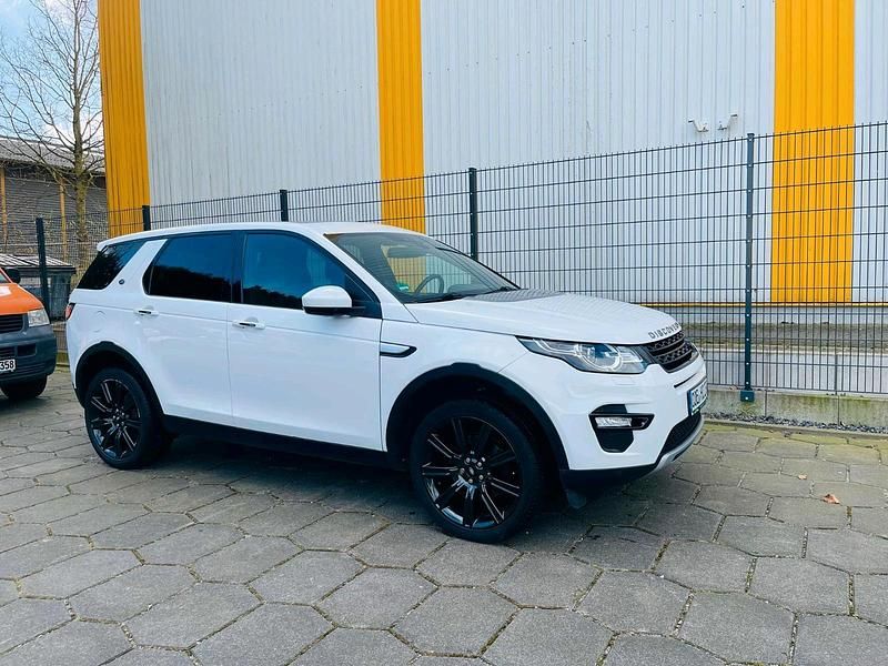 Weiß Gebraucht 2016 Land Rover Discovery Sport SUV | 15.000 € (Guter Preis) - Bild 1/4