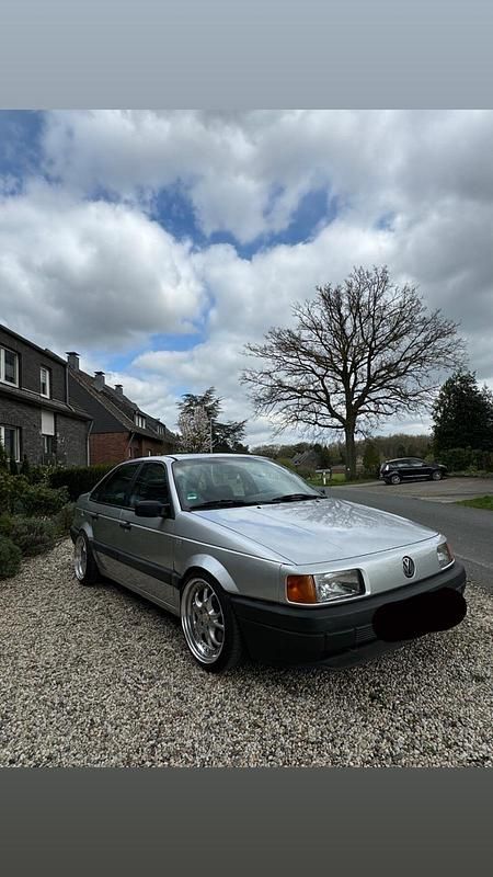Gebraucht VW Passat 200 PS (147 kW) 1989 Silber Limousine