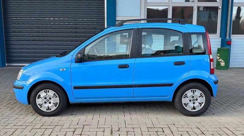 Używany Fiat Panda Dynamic 60 KM (44 kW) 2004 Niebieski Hatchback