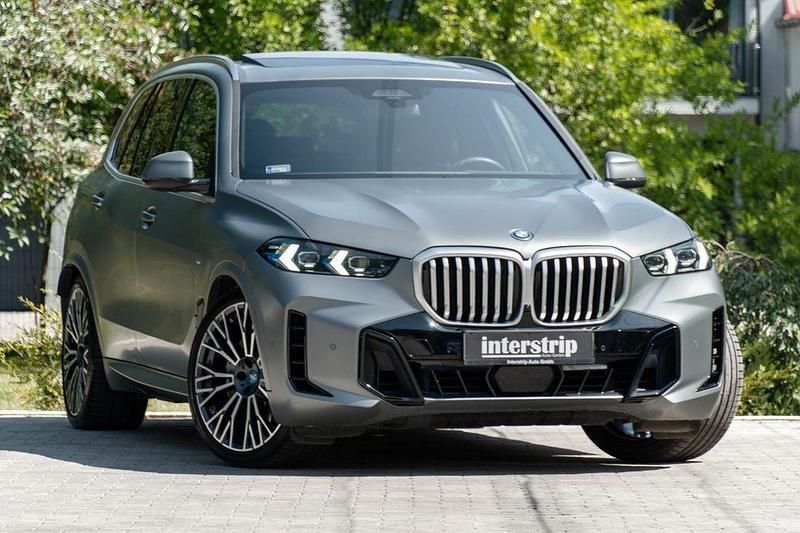 Gebraucht BMW X5 M Sport 489 PS (359 kW) 2024 Grau SUV
