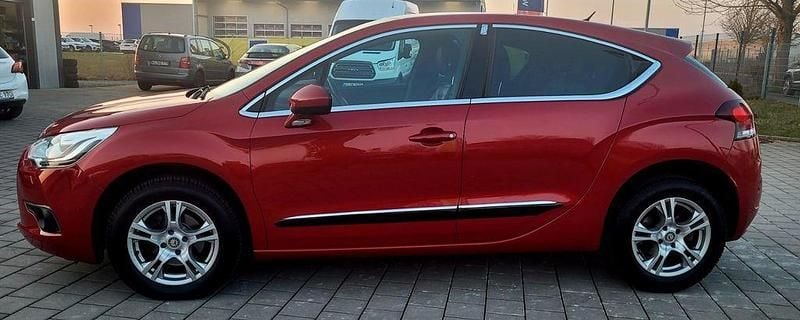 Gebraucht Citroën DS4 So Chic 111 PS (81 kW) 2011 Rouge babylone Kleinwagen