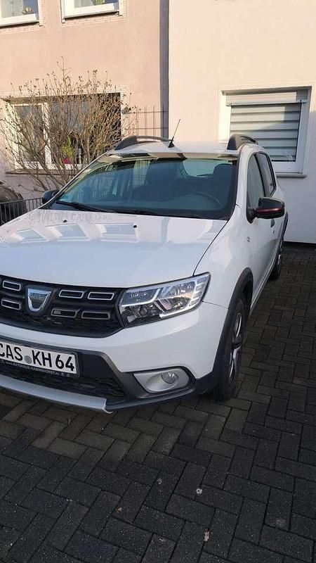 Gebraucht Dacia Sandero Prestige 90 PS (66 kW) 2020 Weiß Limousine