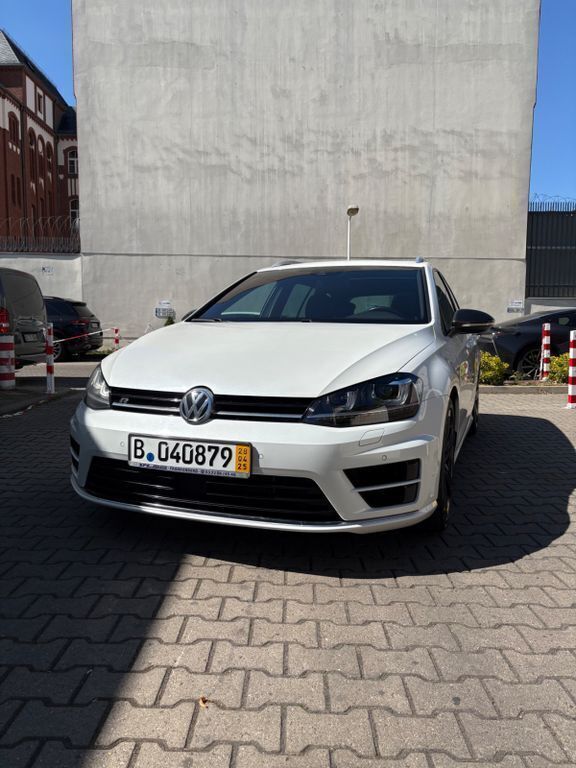 Weiß Gebraucht 2016 VW Golf VII R Kombi | 22.880 € (Fairer Preis) - Bild 1/4