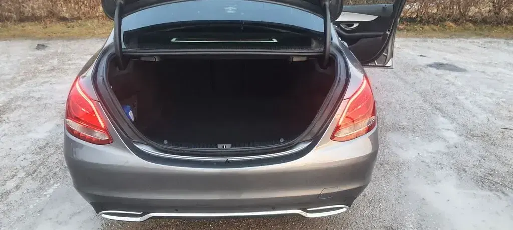 Gebraucht Mercedes C200 184 PS (135 kW) 2017 Grau Limousine