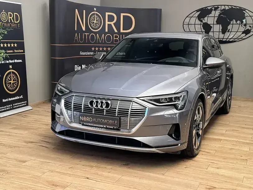 Second-hand Audi e-tron Advanced 230 kW (313 CP) 2021 Gri SUV