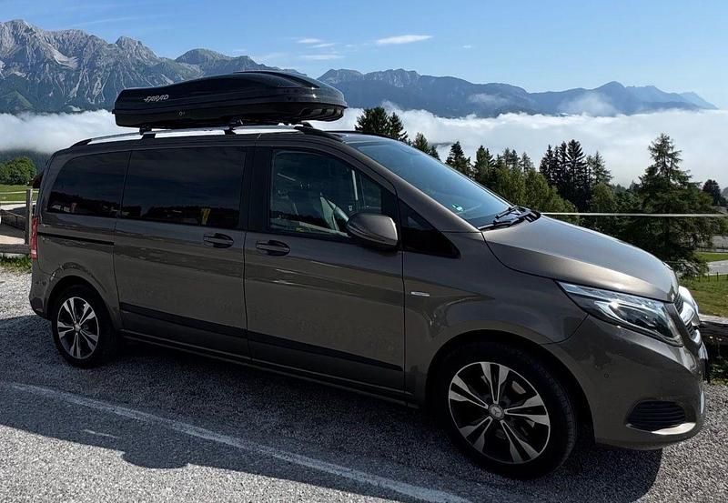 Gebraucht Mercedes V250 Avantgarde 190 PS (139 kW) 2017 Grau Van / Kleinbus