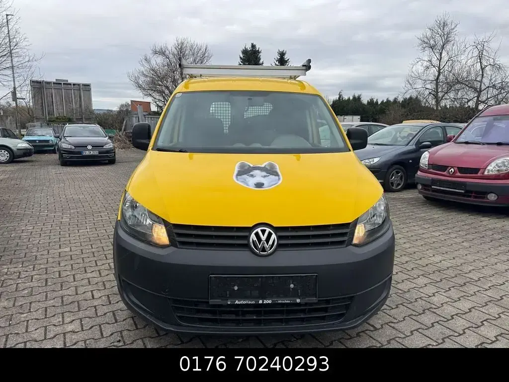 Käytetty VW Caddy 84 HP (61 kW) 2013 Keltainen Tila-auto