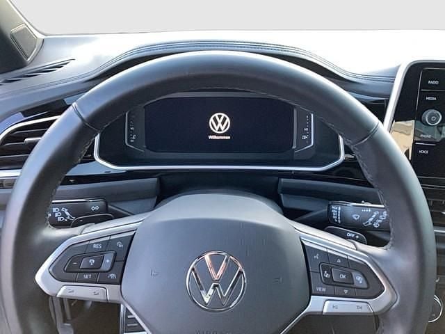 Gebraucht VW T-Roc R-line 150 PS (110 kW) 2023 Grau SUV