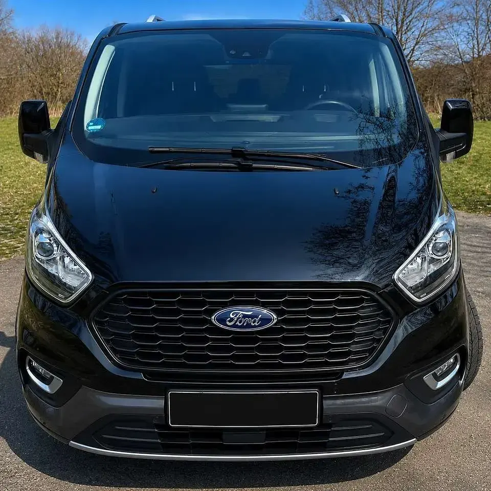Gebraucht Ford Tourneo Custom Active 170 PS (125 kW) 2023 Schwarz Van