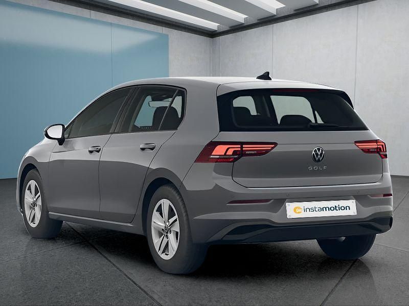 Gebraucht VW Golf VIII 116 PS (85 kW) 2024 Grau Kleinwagen