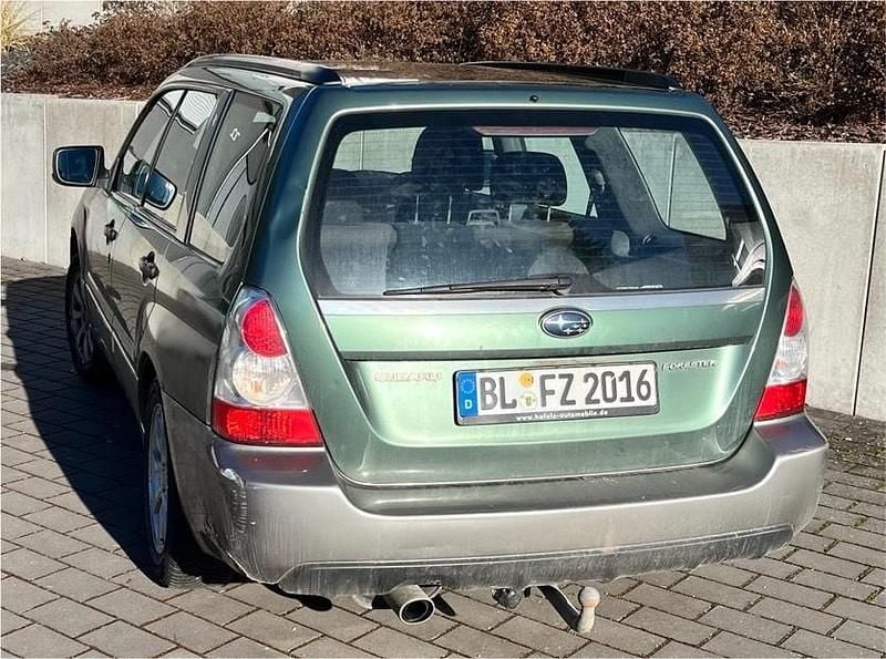 Gebraucht Subaru Forester 159 PS (116 kW) 2006 Grün SUV