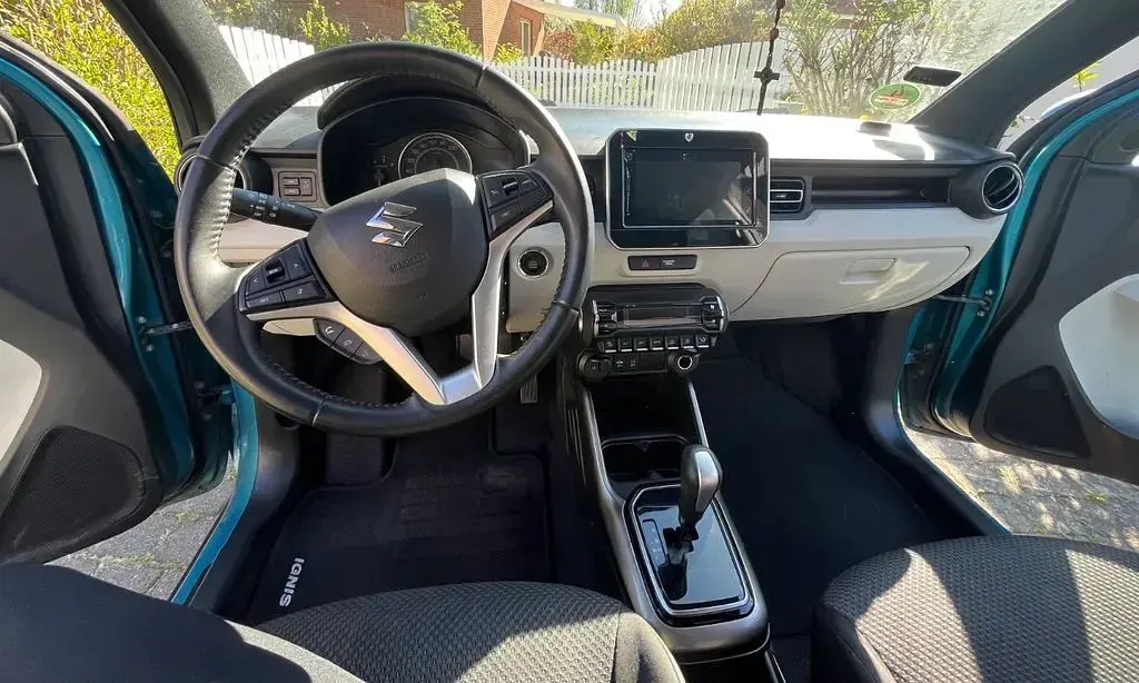 Gebraucht Suzuki Ignis 92 PS (67 kW) 2017 Blau SUV