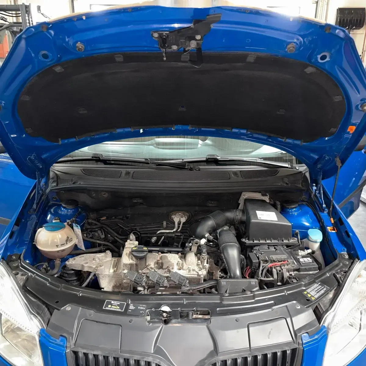 Gebraucht Skoda Fabia 60 PS (44 kW) 2009 Blau Kleinwagen