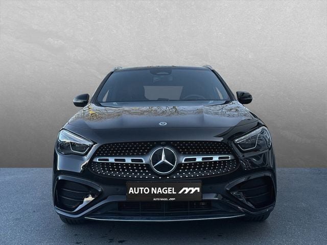 Gebraucht Mercedes GLA200 Advanced Plus 163 PS (119 kW) 2023 Andere farbe SUV
