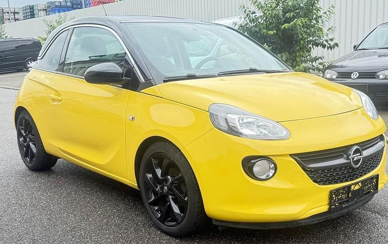Gelb Gebraucht 2013 Opel Adam Kleinwagen | 4.800 € - Bild 1/4