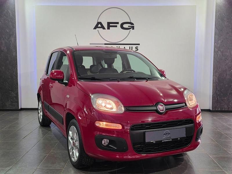 Gebraucht Fiat Panda Lounge 86 PS (63 kW) 2016 Rot Kleinwagen