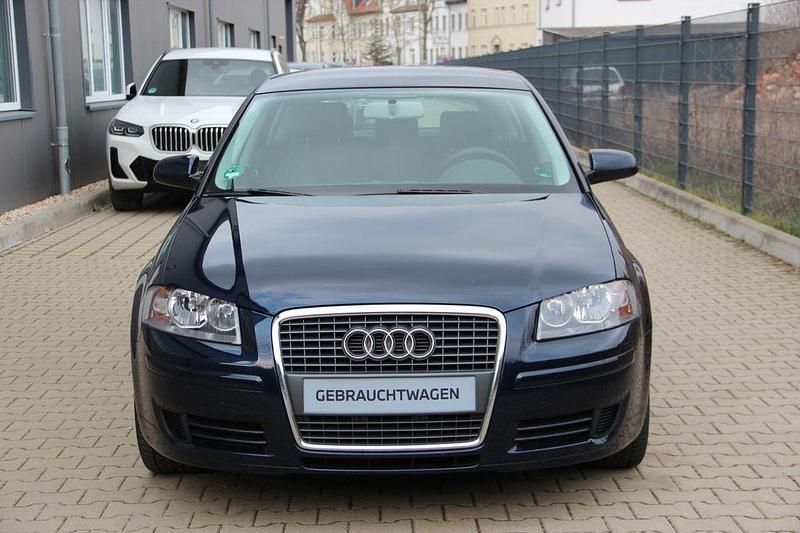 Gebraucht Audi A3 Attraction 102 PS (75 kW) 2005 Blau Kleinwagen