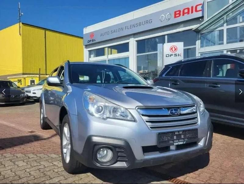 Gebraucht Subaru Outback 150 PS (110 kW) 2013 Silber SUV