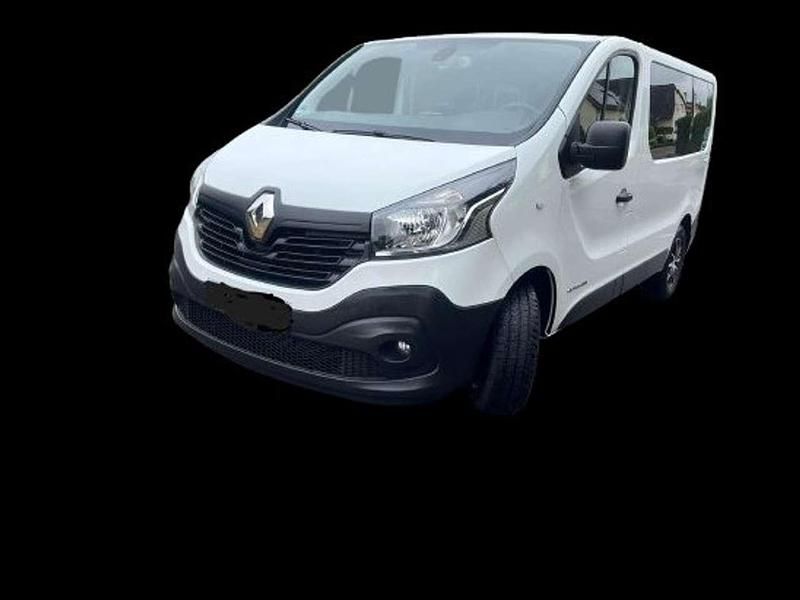 Gebraucht Renault Trafic Expression 145 PS (106 kW) 2017 Weiß Van / Kleinbus