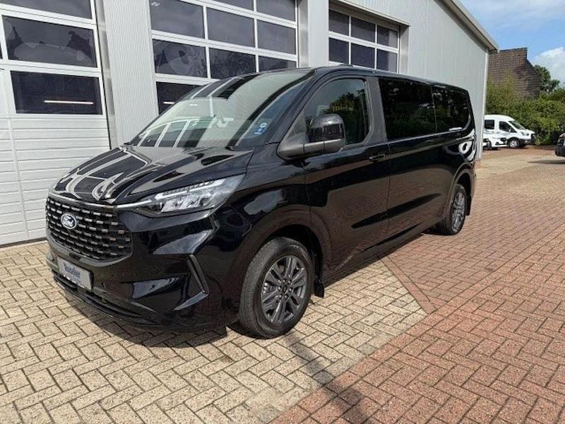 Schwarz Gebraucht 2024 Ford Tourneo Titanium Van / Kleinbus | 45.990 € (Fairer Preis) - Bild 1/4