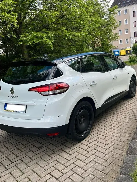 Gebraucht Renault Scénic IV LIMITED 116 PS (85 kW) 2019 Weiß Van / Kleinbus