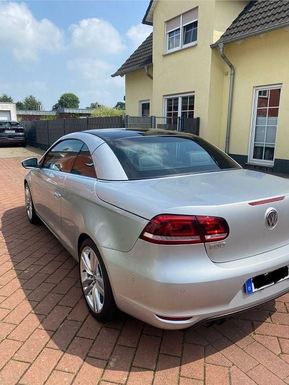Second-hand VW Eos Cup 140 CP (102 kW) 2015 Argintiu Cabrio