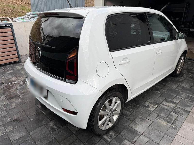Gebraucht VW up! Active 65 PS (47 kW) 2022 Weiß Kleinwagen