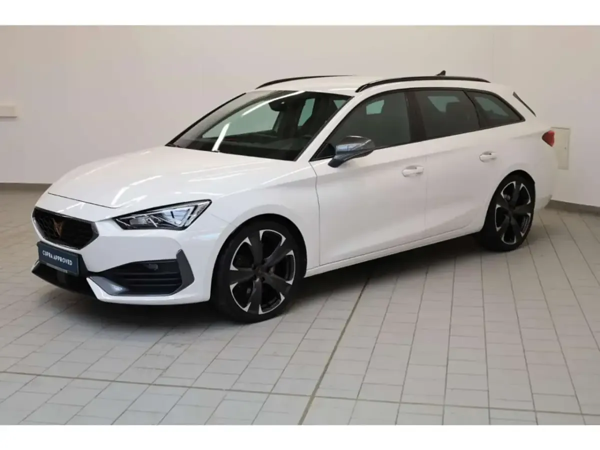 Gebraucht Cupra Leon VZ 245 PS (180 kW) 2024 Weiß Limousine