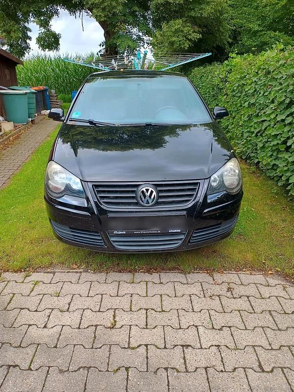 Schwarz Gebraucht 2009 VW Polo Kleinwagen | 750 € (Superpreis) - Bild 1/3