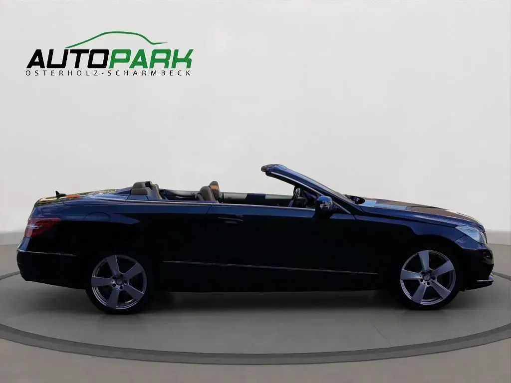 Gebraucht Mercedes E500 Avantgarde 387 PS (284 kW) 2010 Schwarz Cabrio