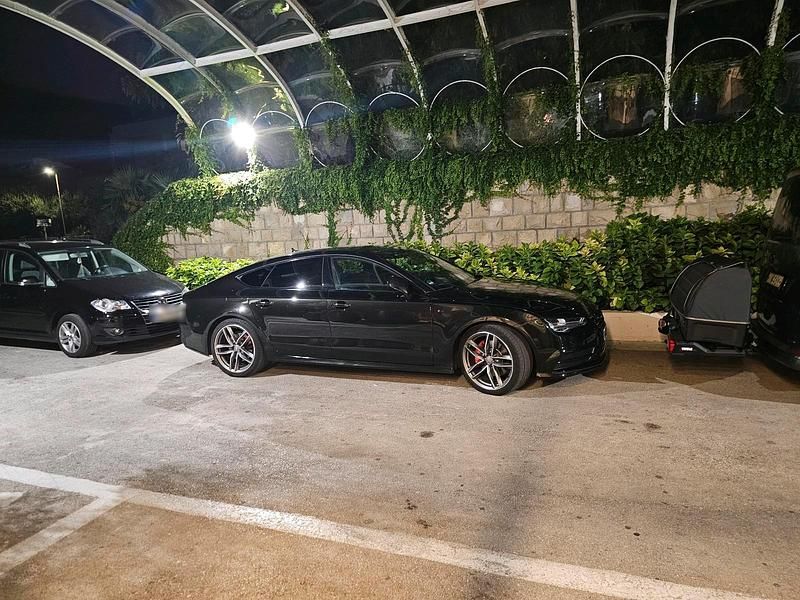 Second-hand Audi A7 272 CP (200 kW) 2017 Negru Hatchback