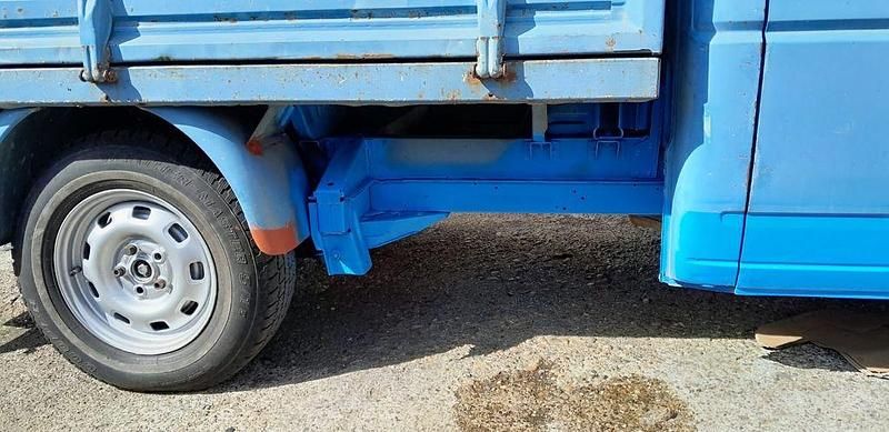 Gebraucht VW T4 57 PS (41 kW) 1992 Blau Van