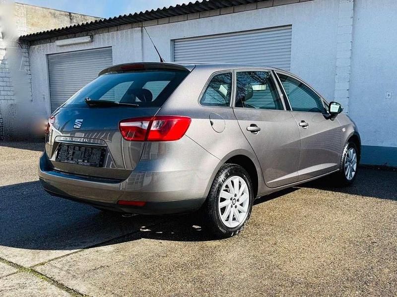 Gebraucht Seat Ibiza ST Style 69 PS (50 kW) 2015 Grau Kombi