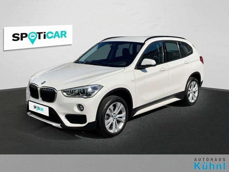 Alpinweiss iii Gebraucht 2018 BMW X1 Sport Line SUV | 16.900 € (Fairer Preis) - Bild 1/4