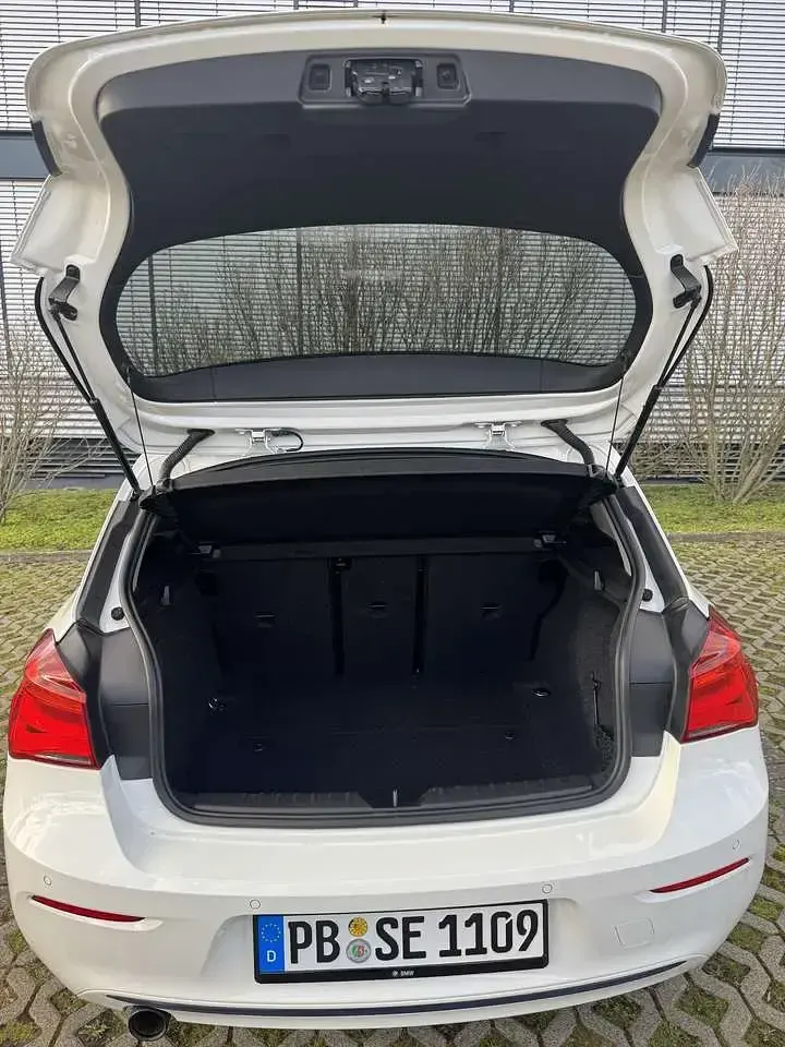 Gebraucht BMW 118 Sport Line 136 PS (100 kW) 2019 Limousine