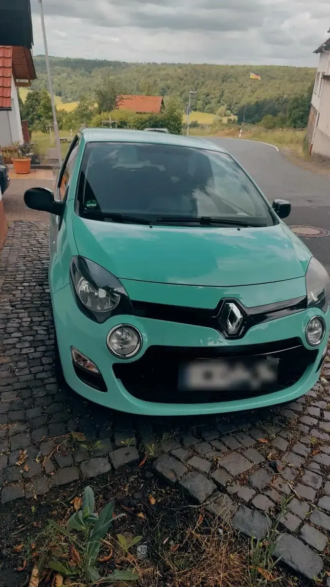 Gebraucht Renault Twingo 75 PS (55 kW) 2012 Andere farben Kleinwagen