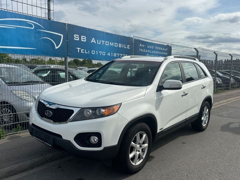 Weiß Gebraucht 2010 Kia Sorento Attract SUV | 4.490 € (Fairer Preis) - Bild 1/4