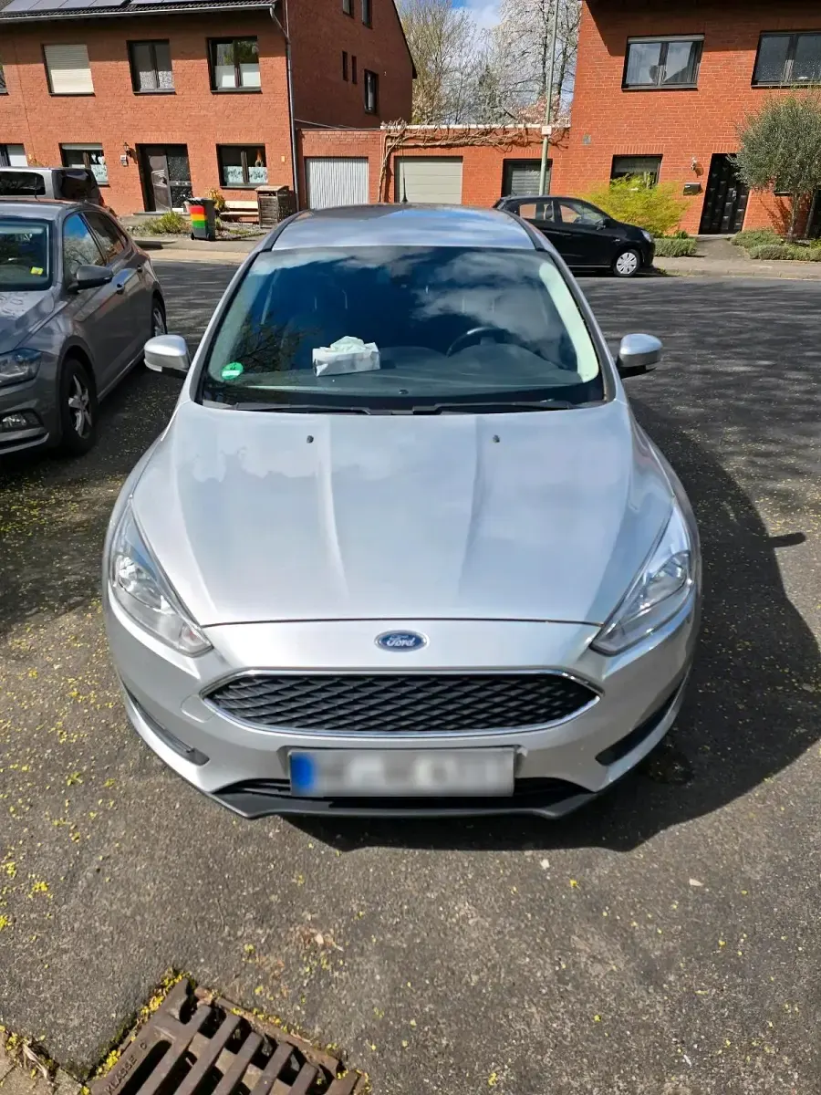 Usata Ford Focus 100 CV (73 kW) 2016 Grigio Station wagon