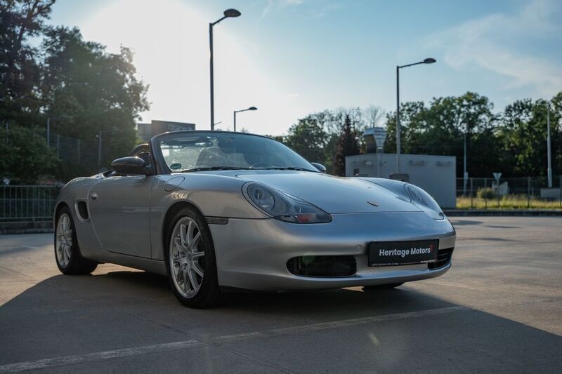 Gebraucht Porsche 986 Boxster 220 PS (161 kW) 2000 Silber Cabrio