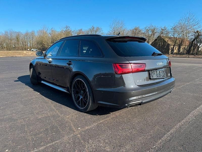 Gebraucht Audi A6 Sport 333 PS (244 kW) 2015 Grau Kombi