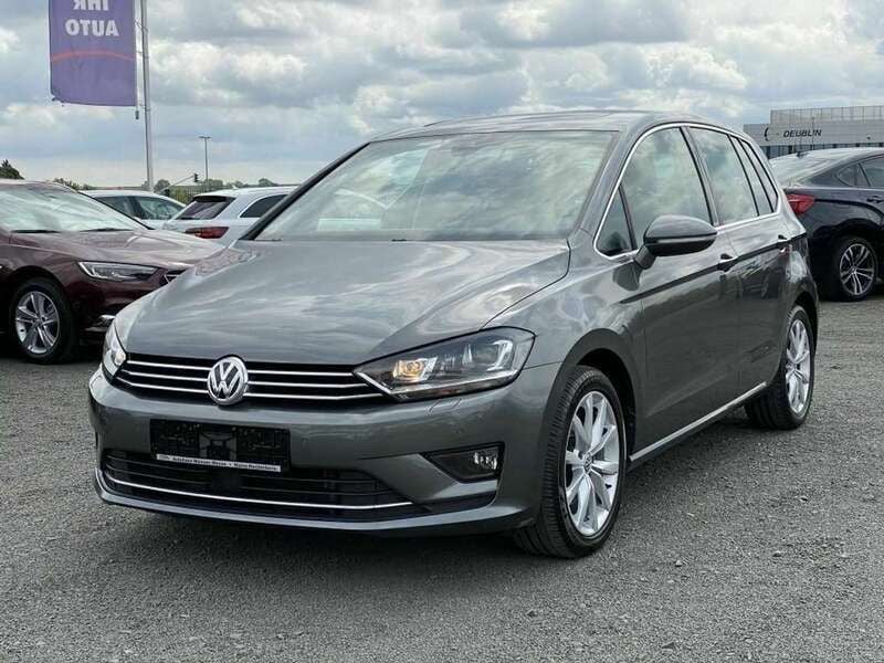 Grau Gebraucht 2017 VW Golf Sportsvan Highline Van / Kleinbus | 14.500 € (Fairer Preis) - Bild 1/4