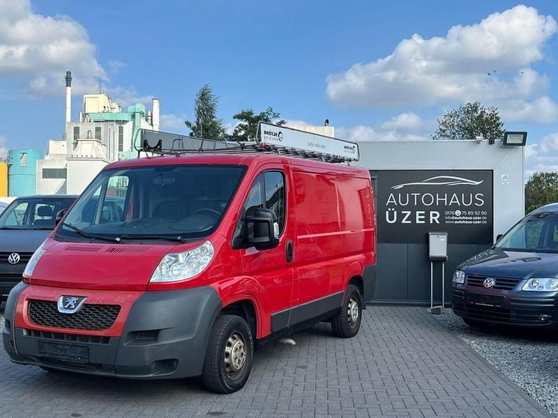 Rot Gebraucht 2010 Peugeot Boxer Avantage Van | 4.990 € (Superpreis) - Bild 1/4