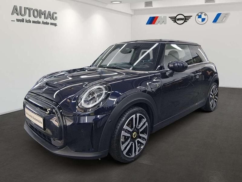 Mini yours enigmatic black Gebraucht 2022 Mini Cooper SE Kleinwagen | 18.550 € (Fairer Preis) - Bild 1/4